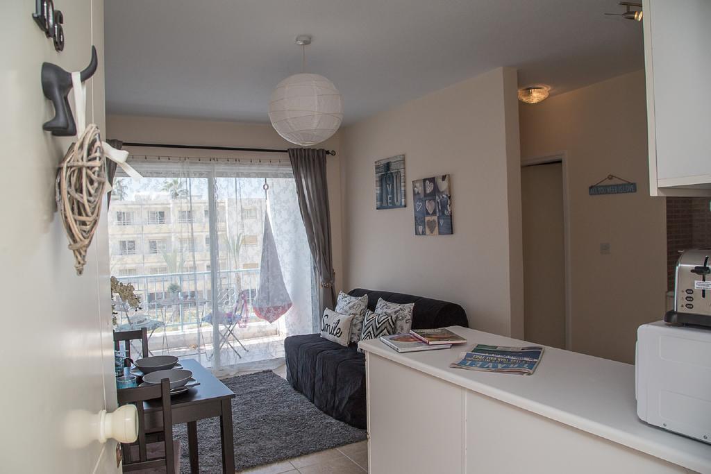 Paphos Love Hut Apartment Eksteriør billede